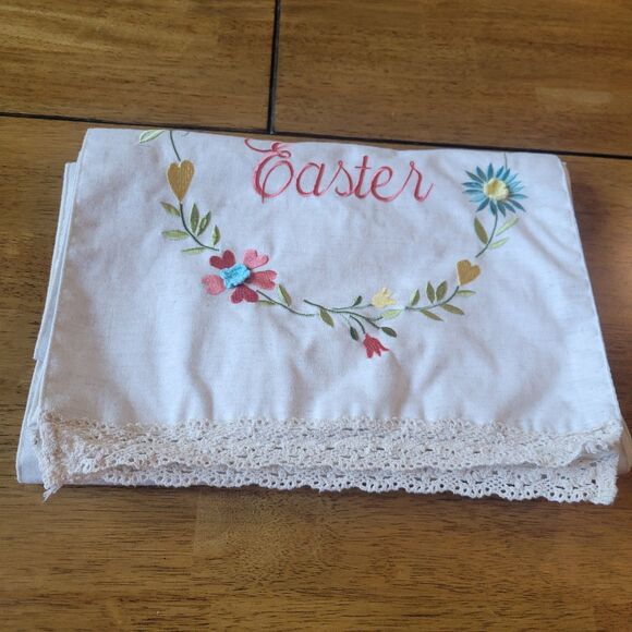 Easter Table Runner 14 × 74 Embroidered Happy Easter Floral ring Linen Feel - Picture 10 of 10
